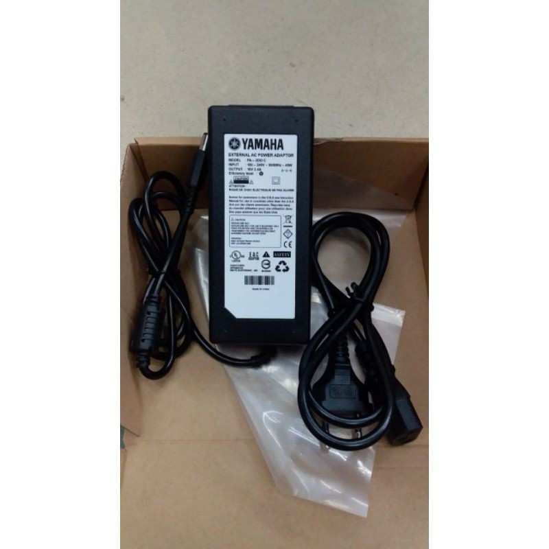 Adaptor Keyboard Yamaha 16Volt 2,4A