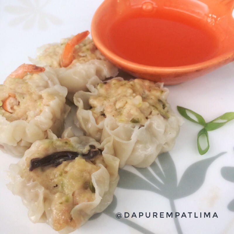 

Dimsum Siomay Premium frozen Food Halal 20 Pcs