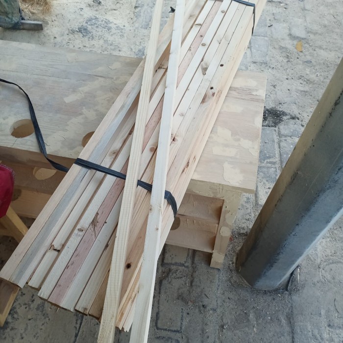 KAYU KASO JATI BELANDA 120X2X2CM