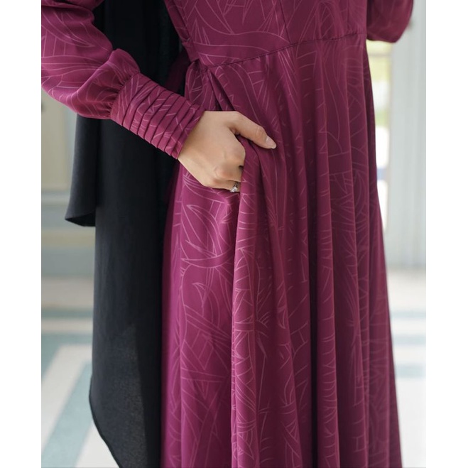 gamis syari premium embos yoris caltri (burgundy)