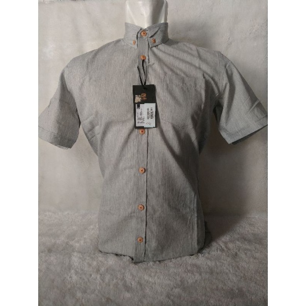 Kemeja EMBA ORIGINAL /Kemeja Cowok / Kemeja Lengan Pendek / Kemeja Polos/ Kemeja Katun/ Emba Basic/ 