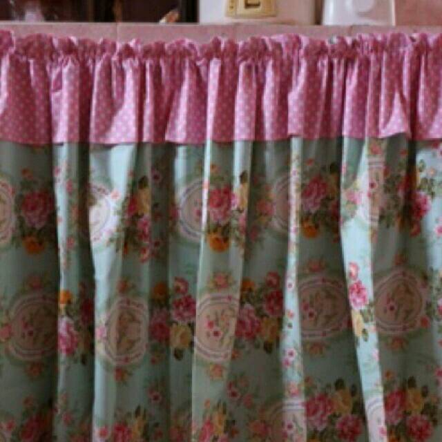 Gorden bawah kompor/Gorden kolong dapur/Gorden Kolong Meja Dapur Bahan Katun Premium Chloe hijau