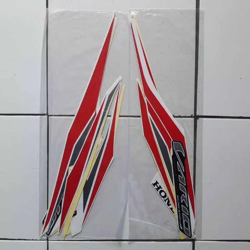 Striping stiker Vario 125 new 2018 merah putih asli