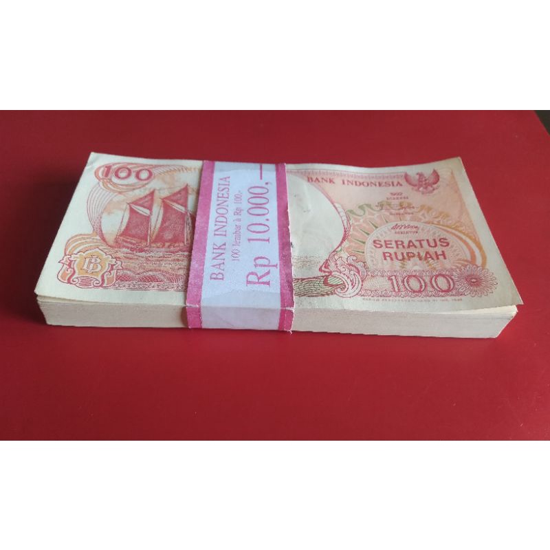 1 Gepok (100 lembar) Uang Kuno Kertas 100 rupiah Perahu Pinisi