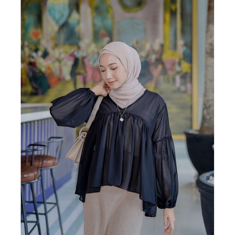 BLOUSE CERUTY DEALOVA | TARTAN MIZU | LUCIA WOLFIS | PRETTY RUFFLE BLOUSE-NAVABLACK