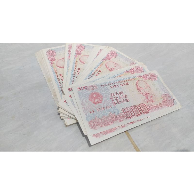 uang asing 500 Vietnam