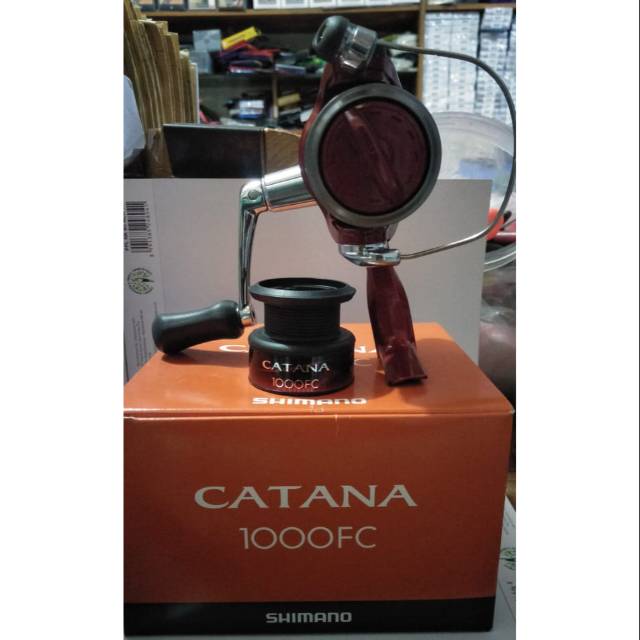Reel / katrol pancing shimano catana 1000 FC