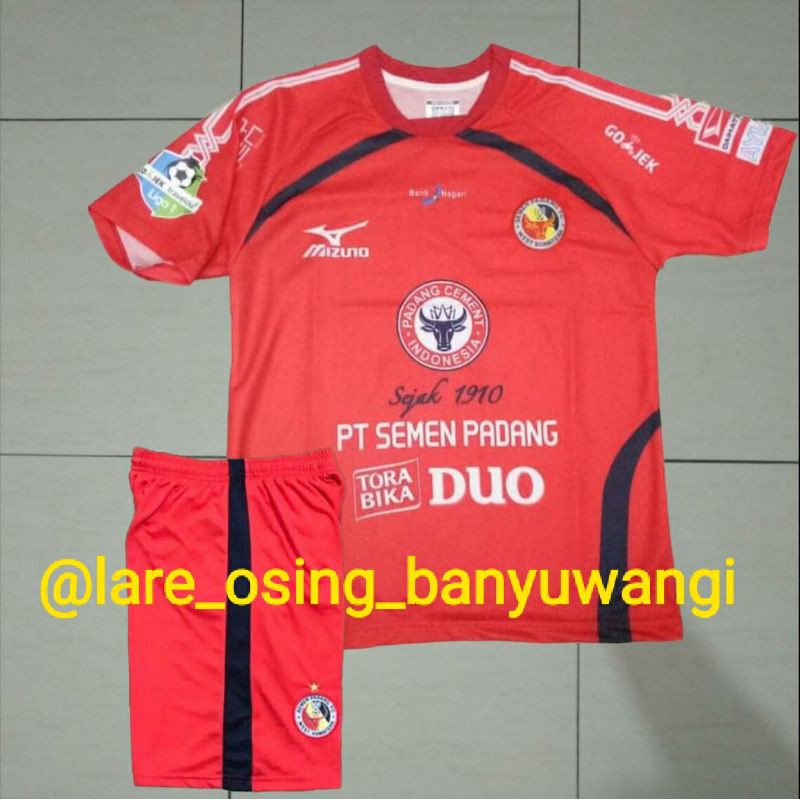 SETELAN DEWASA SEMEN PADANG 2017 HOME MERAH JERSEY CELANA LIGA 1 RETRO PRINTING