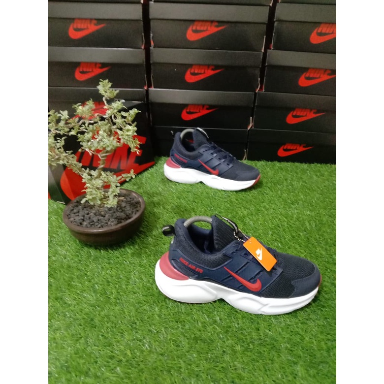 sepatu running nike_air max 702 warna navy lis merah original/sepatu olahraga-sepatu jalan pria-wanita/sneakers sport model terbaru/sepatu lari wanita-pria kekinian