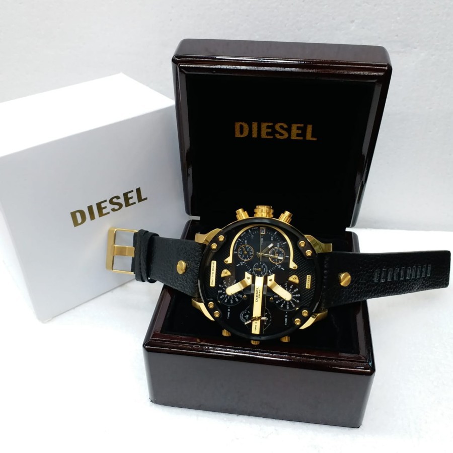 Mega Sale Jam Tangan Diesel Four Time Black Dial Gold Leather Garansi 1th