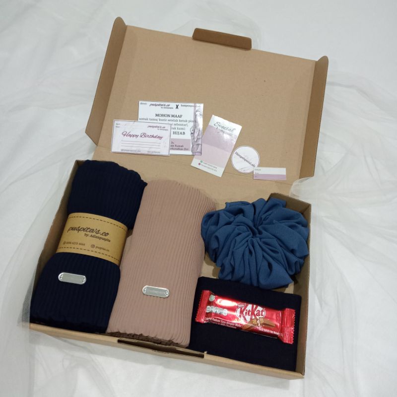 

Hampers hijab part 5