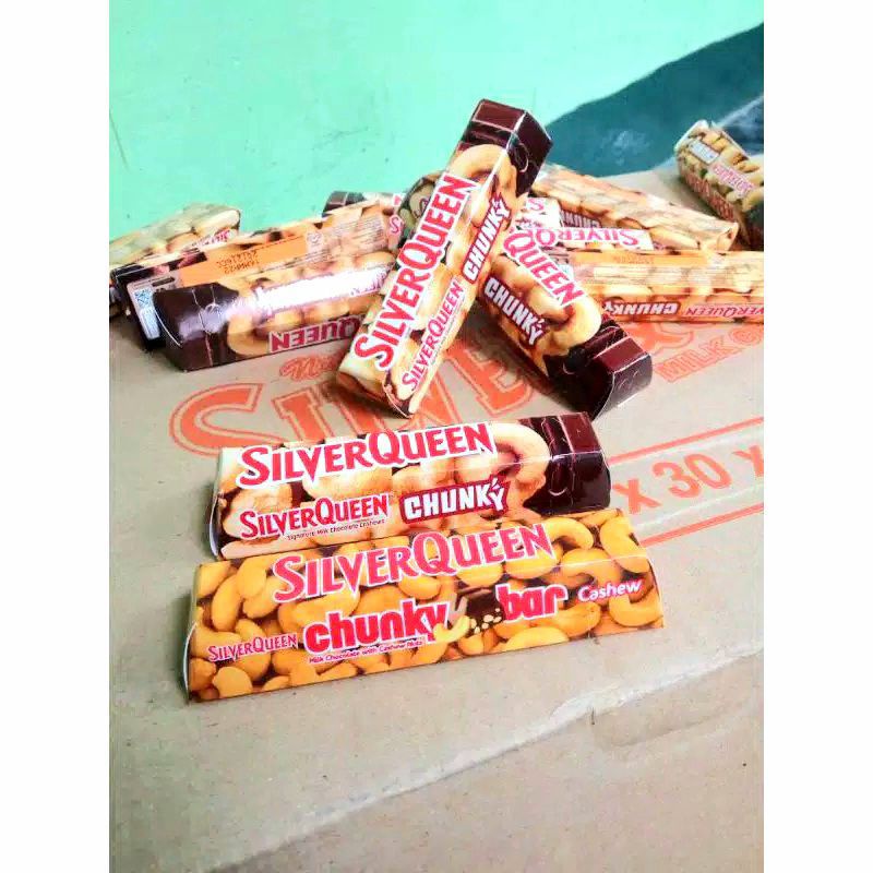 COKLAT SILVERQUEEN CHUNKY BAR 33GR PER PCS COKLAT SILVER QUEEN CHUNKYBAR 30GR COKELAT SILVERQUEEN CHUNKYBAR 33GR