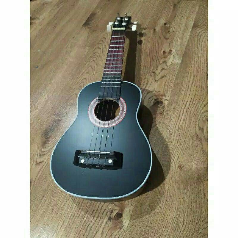 PAKET UKULELE SENAR 4 KARAKTER #/ KARTUN MURAH / PACKING AMAN &amp; GARANSI JIKA RUSAK / UKULELE SENAR 4 # / GITAR LELE UKULELE 4 SENAR /  KENTRUNG KENCRUNG TERLARIS TERMURAH / GITARLELE GITAR UKULELE SENAR 4 / GARANSI PENGIRIMAN- PACKING AMAN