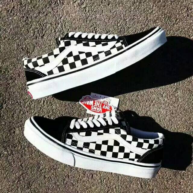 Jual Sepatu Vans Old Skool SneKers Pria Wanita Termurah High Quality ...