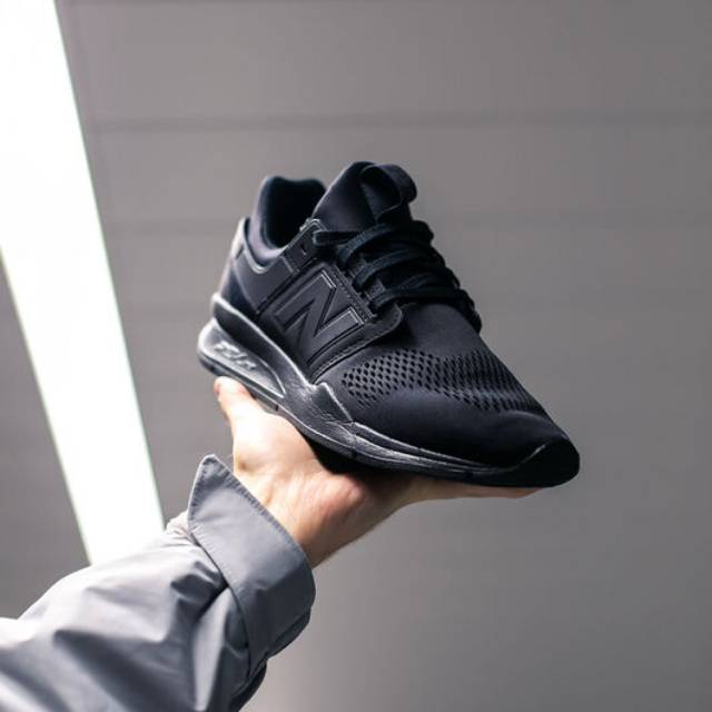 SEPATU NEW BALANCE 257 V2 FULL BLACK PREMIUM BNIB | Shopee Indonesia