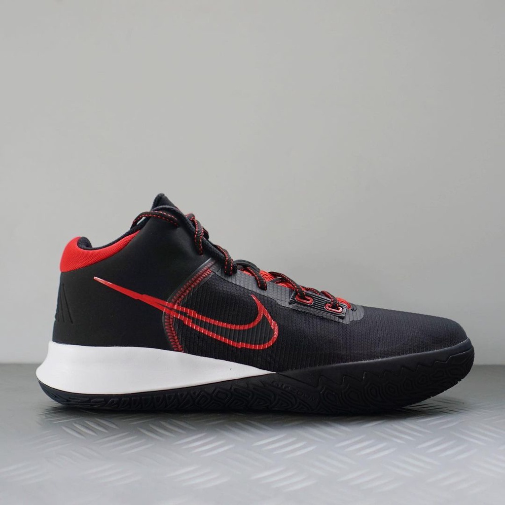 kyrie irving shoes flytrap 4