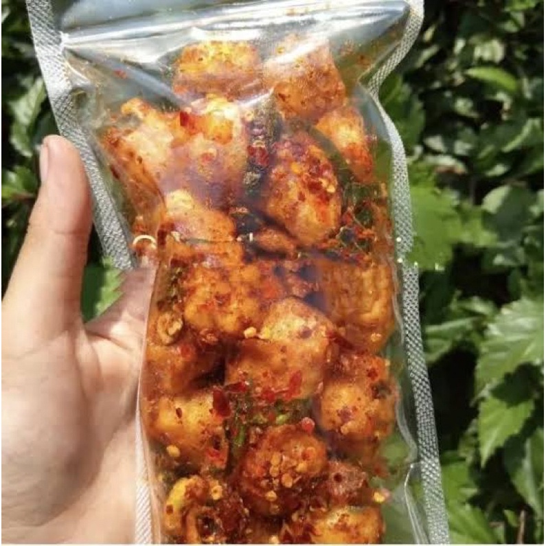 

SIOMAY KERING PEDAS DAUN JERUK 100gram