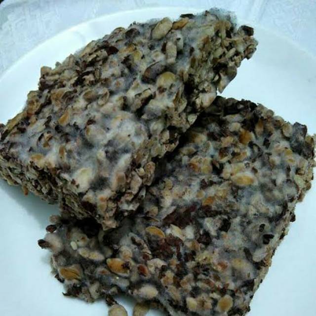 

Oncom hitam hideung khas sukabumi