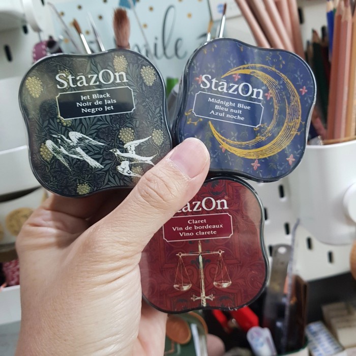 

Eklusif Stamp Pad / Tinta Stempel Tsukineko Japan, Tidak Luntur, Archival Bergaransi