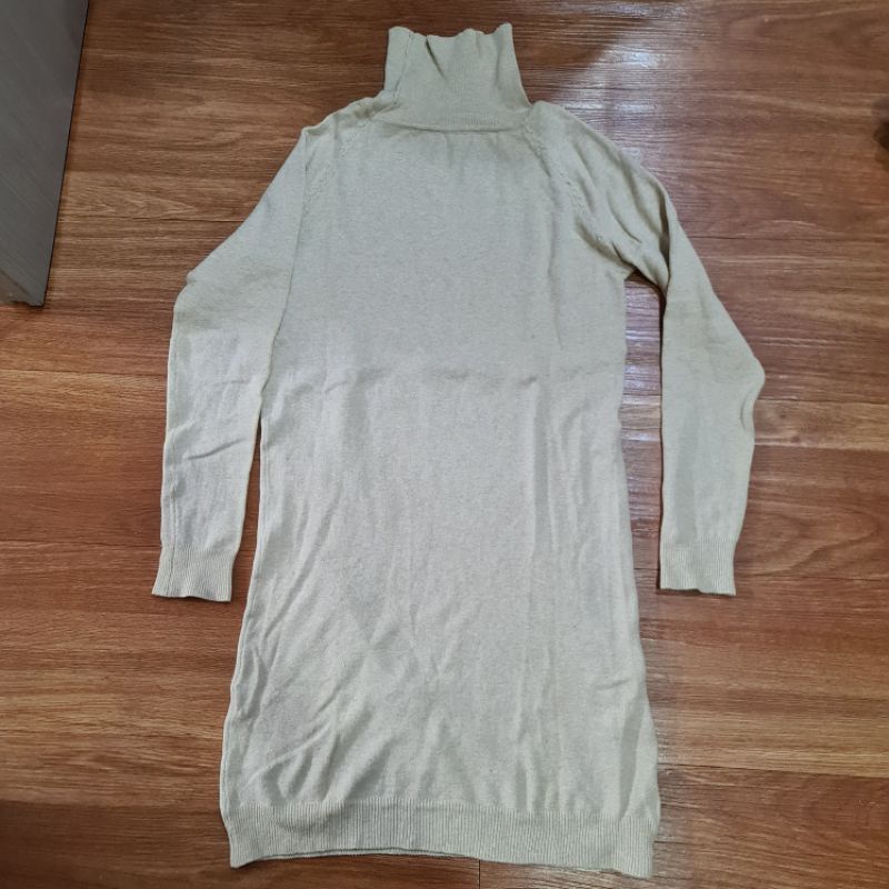 preloved dress rajut kerah tinggi