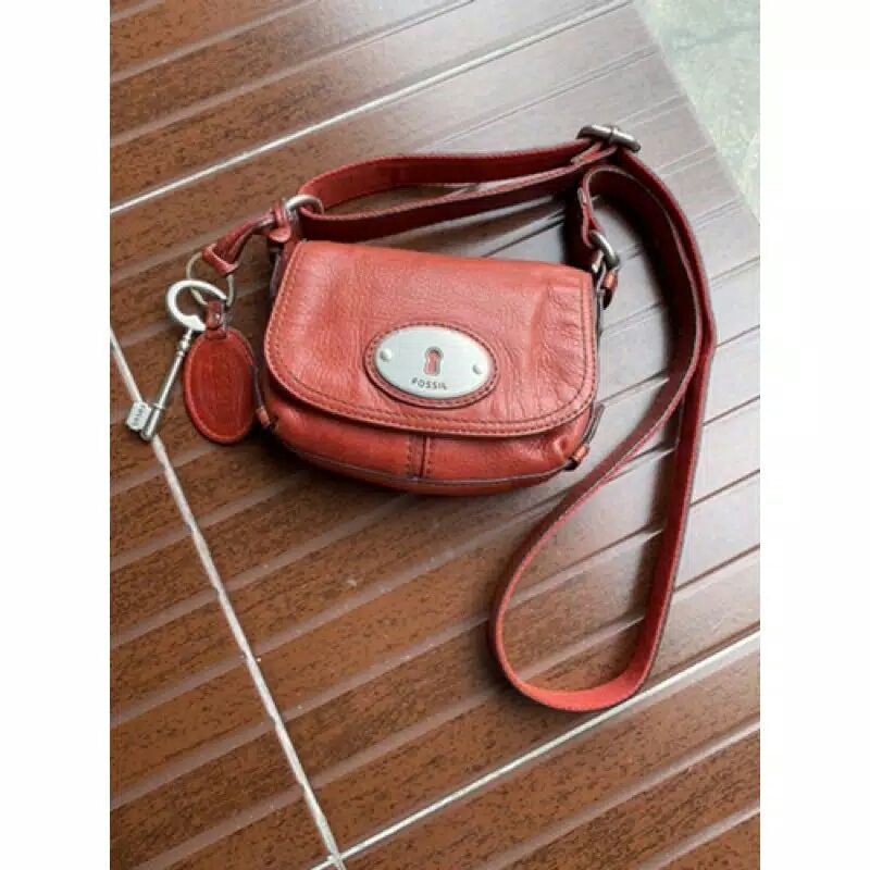 Tas fossil maddox mini flap preloved .Sold.