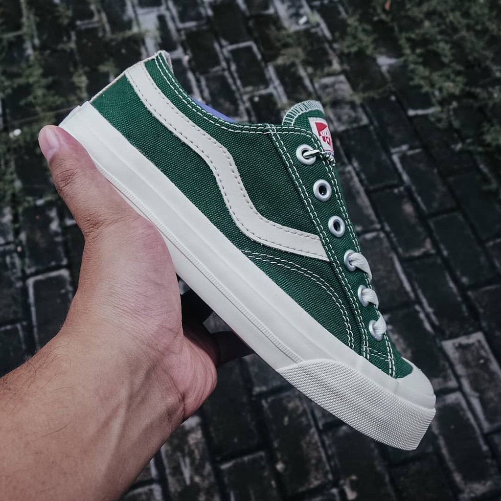 Sepatu Ventela Public Low Black Natural / Dark Yellow / Dark Green / Navy / Grey / Maroon / Oreo-3