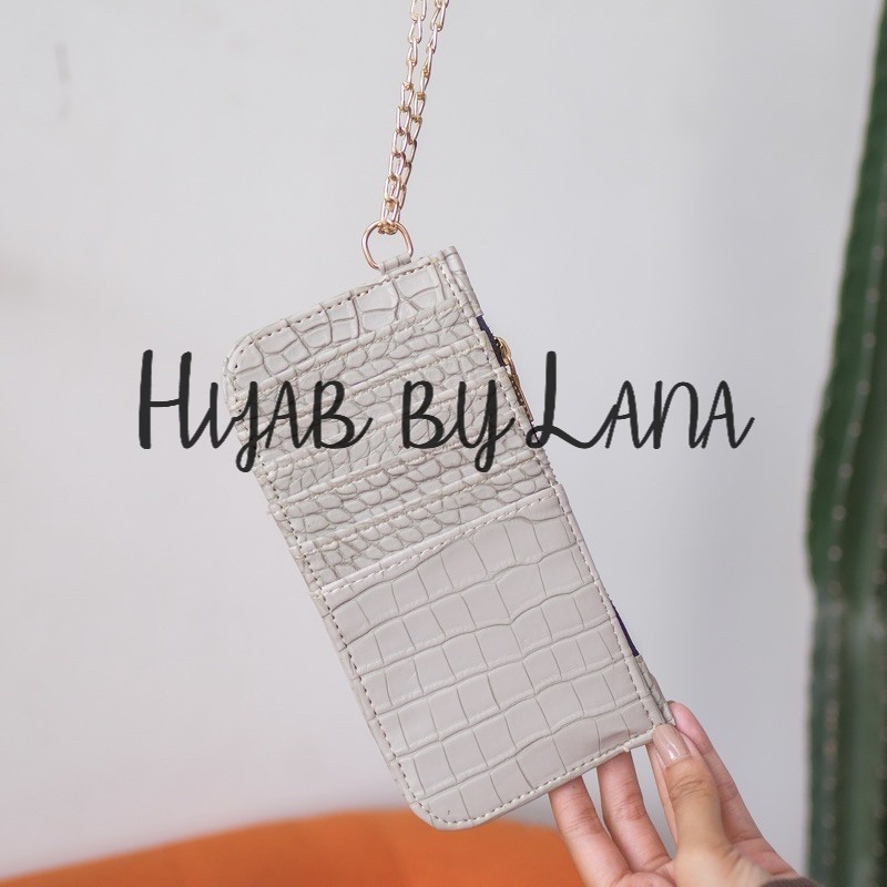 

Alice Card Holder