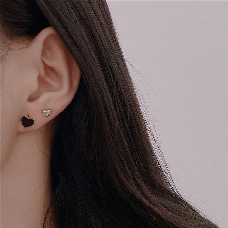 6pcs / Set Anting Rantai Rumbai Bentuk Hati Warna Hitam Untuk Wanita