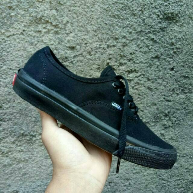 Sepatu Vans Authentic Full Black Hitam Sekolah Kerja Kuliah Casual Formal Allblack Anak Pria Wanita