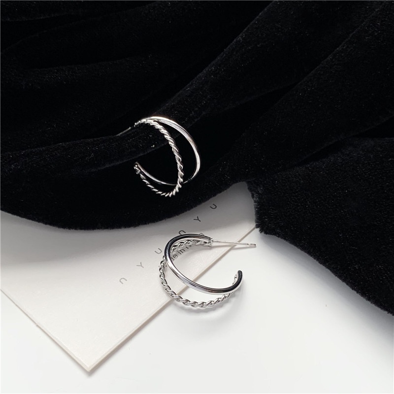 Anting Silver Needle Double Layer Bentuk Lingkaran Gaya Retro Korea Untuk Wanita