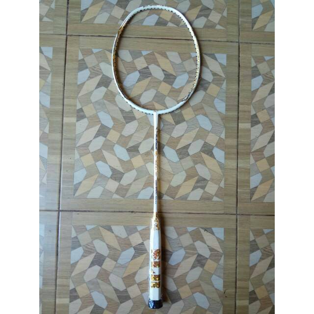 SLR Platinum badminton raket