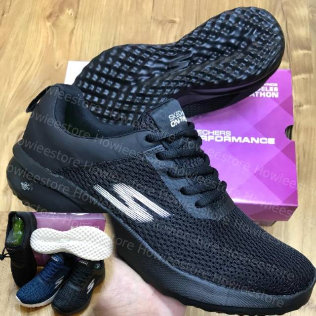Skechers onthego Gogamax tali hitam sepatu sneakers cowok pria