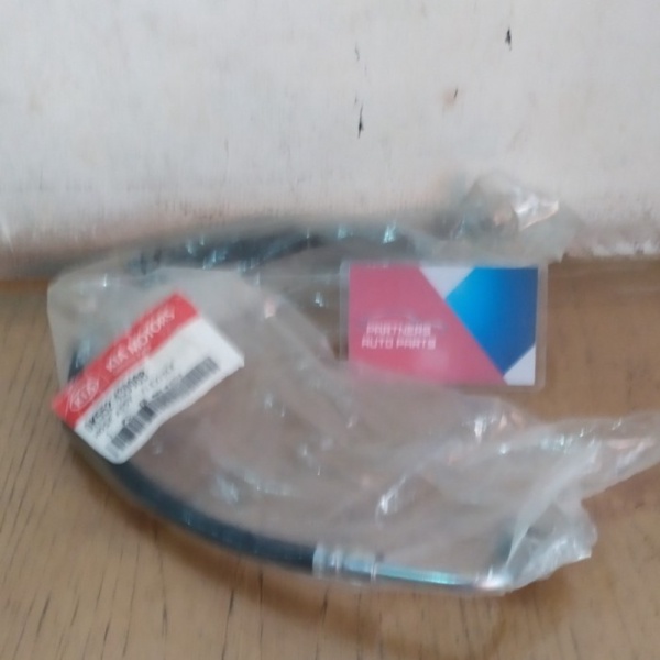 selang rem depan bagian sebelah kiri KIA carnival original Limited