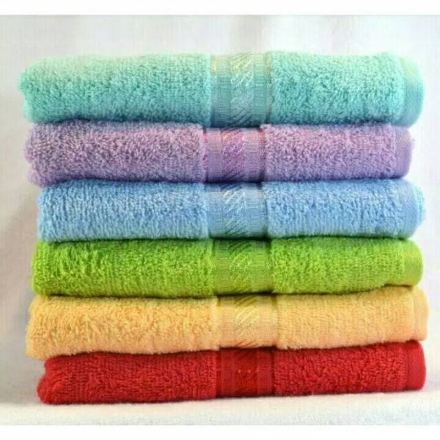 handuk merah putih jumbo dewasa 70x135