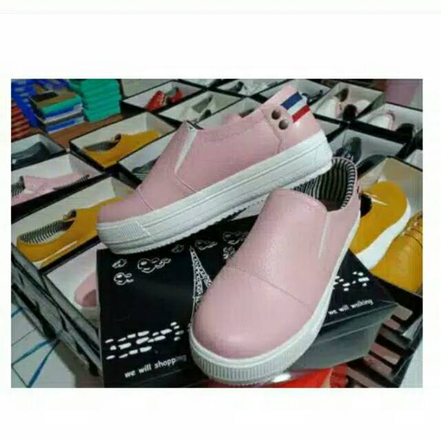 Sepatu wanita kulit asli sukaregang garut