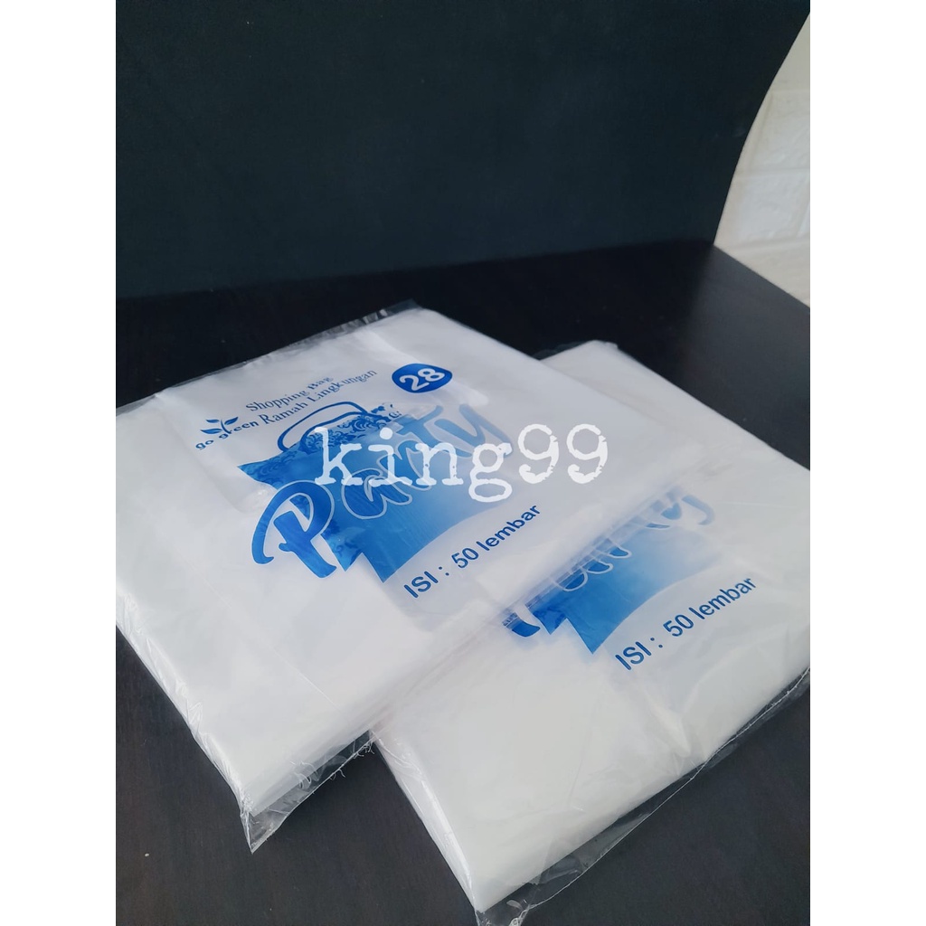 Kantong Kresek Plastik PE Bening PARTY ukuran 28 isi 50 lembar