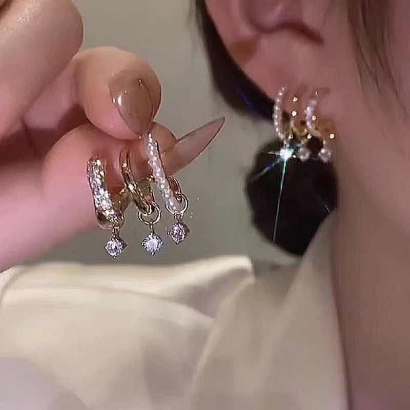 Anting S925 Silver Needle Aksen Mutiara Berlian Imitasi Gaya Korea Vintage Untuk Wanita