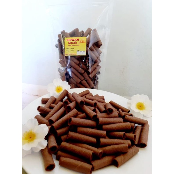 

Snack Astor mini rasa coklat
