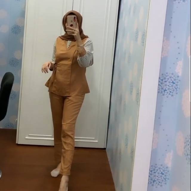 Set atasan dan celana