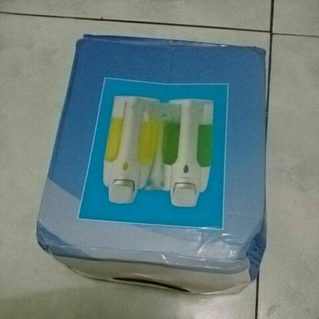 Dispenser Sabun Cair 2 In 1 With Key Lock ( Tabung Warna Putih Bening)