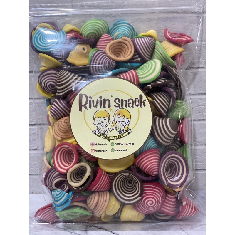

KUPING GAJAH CORONG 200gr (MIX RAINBOW / VANILLA / CARAMEL / COKLAT / PANDAN / STRAWBERRY)