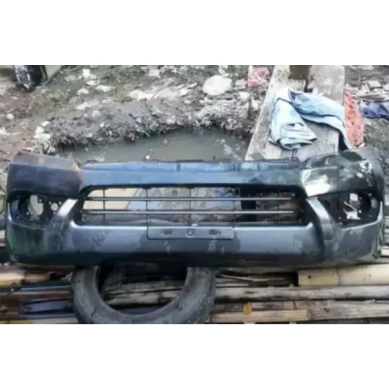 Bemper depan isuzu mux 2015