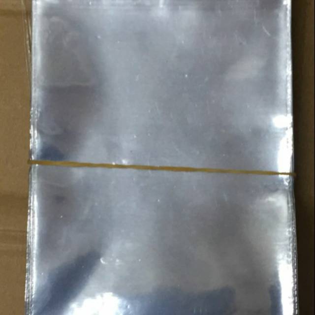 

Tempat Id Card Plastik uk 10.5 x 16 cm
