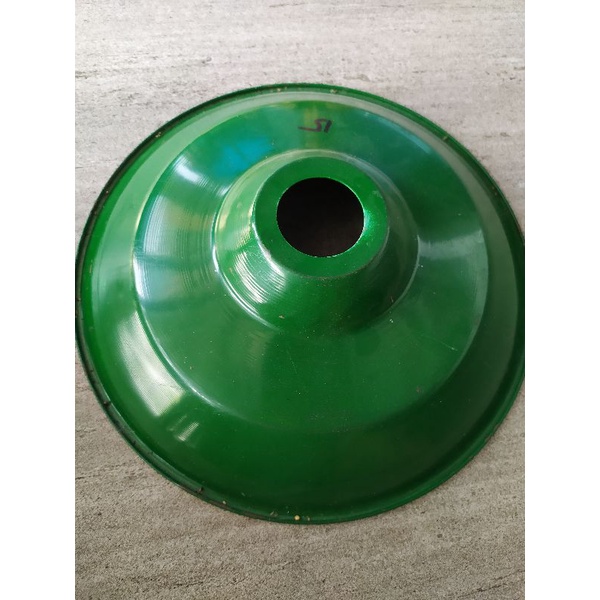 kap hijau lampu gantung luar