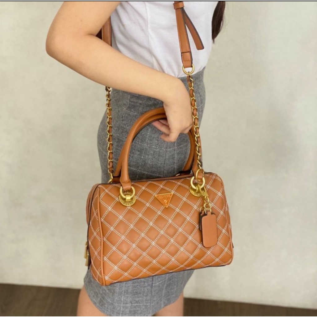 PGBAGS-SELEMPANG/SLINGBAG/HAND BAG WANITA IMPORT LOGO GSS/GUESS BOWLING QUILTED/PREMIUM#193606