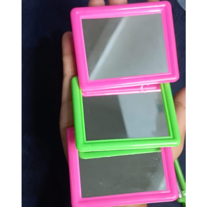 KACA POLOS BENTUK KOTAK/ CERMIN DANDAN/ CERMIN KECIL WARNA