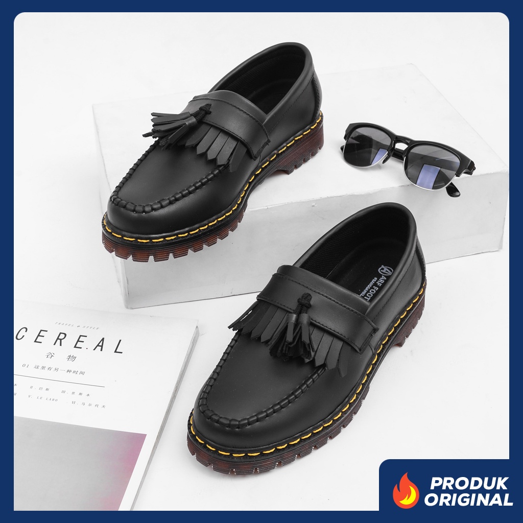 MARTIN BLACK ORIGINAL x ARF Sepatu Loafers Hitam Pria Slip On Simple Formal Casual Kerja Kantor Slop Resmi Kantoran Pesta Wedding Kondangan Nikah Selop Jalan Santai Hangout Kuliah Penny Loafer Semi Kulit Premium Footwear Keren Terbaru Kekinian Branded