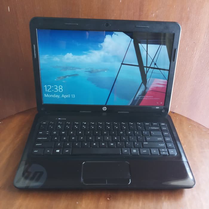 HP 1000 AMD A4-3330MX RAM2GB HDD500GB Black W10 Second