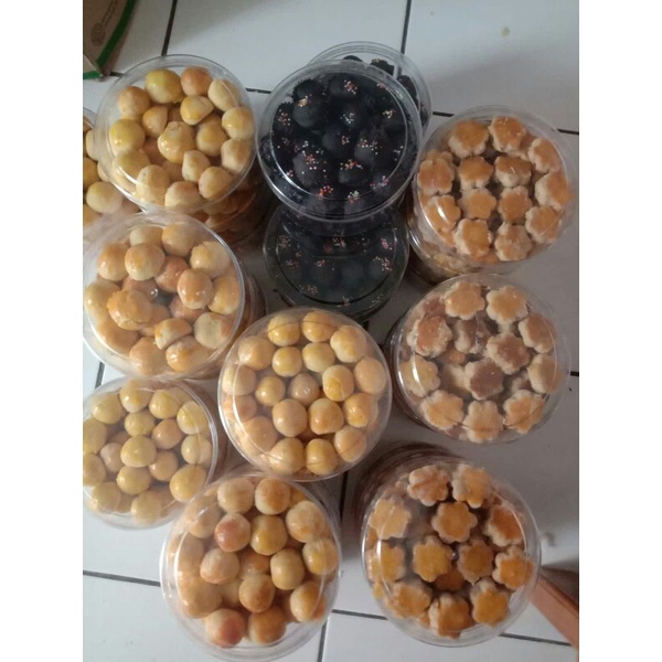 

Kue Nastar