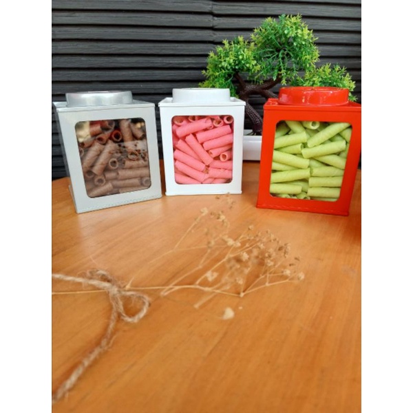 

Paket Snack + Toples kaleng kerupuk jadul - HAMPERS lebaran - toples kaleng kerupuk mini